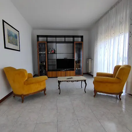 Antonelli نوفارا